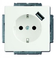 ABB BJE Блок розетки SCHUKO с з.шт. с зар. устр-вом USB, безвинт. клеммы, 16А, 700мА, белый 2CKA002011A6179 фото