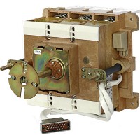 Контактор (Legrand) Выключатель автоматический ВА51-39-341850-00УХЛ3 400А, 660ВВА51-39-341850-00УХЛ3 1002364 фото
