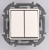 Legrand Inspiria белый переключатель двухклавишный 10 AX - 250 В 673655 фото