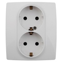 ЭРА 12-2104-01 розетка 2X2P+E Schuko со шторками, 16A-250В, IP20, 12, белый Б0014699 фото