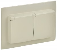 IEK SKANDY Бежевый Розетка 2-ая с/з с крышкой 16А в сборе IP44 SK-R12B SK-R26-16-44-K10-F фото