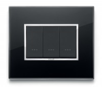 Vimar Накладка Eikon Evo на 3 модуля, черный бриллиант 21653.76 фото