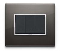 Vimar Накладка Eikon Evo на 3 модуля, черный сапфир 21653.06 фото
