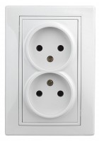 Intro Розетка Plano 1-204-01 без заземления двойная 2х2P, 16А-250В, IP20, СУ, Plano, белый Б0053904 фото