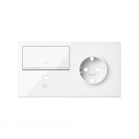 Simon 100 Белый глянец Кит 2 поста, фронт. Накладка на 1 роз.Schuko (лев) + 1 з/у USB C + 1 клав.светорег-ра 10020257-130 фото