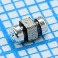NFE31PT101C1E9L EMI фильтр индуктивно-емкостной серия NFE SMD 1206 (3216) 100пФ 6A 25В MURATA pe772127 фото