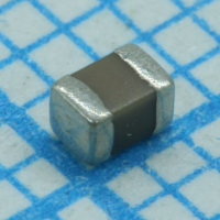 C0805C561JCGACTU Конденсатор керамический SMD 0805 NP0 560пФ ±5% 500В -55°C…+125°C KEMET pe679472 фото