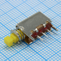 PS-12E05Y-300G-G Кнопочный переключатель угловой, 0.1ма, 30В. SPDT OFF-ON Switronic pe846388 фото