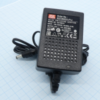 GST36E24-P1J AC-DC, 36Вт, вход 85...264B AC 47...63 Гц,, выход 24B/1.5A, изоляция 3000В AC, 79x54x33мм, -30...+70°С, выходной разъем 11, диам. 5.5х2.1мм Mean Well pe368701 фото