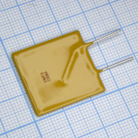 RUEF900 Самовосстанавливающийся предохранитель PTC 9A(hold) 18A(trip) 30V 100A 4.2W 20s 0.005Ohm Radial 24.1 X 3 X 29mm Bag Littelfuse pe42849 фото