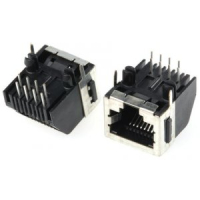 5555141-1 Разъем модульный RJ-45 розетка 8 контактов шаг 2.54мм угловой монтаж в отверстие 8 терминалов 1 порт коробка/лоток TE Connectivity pe332901 фото