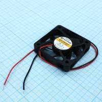 YDM5010C12F Вентилятор 12В 50х50x10 C, 0.96Вт, 4500 об/мин, 11.2м3/час, 30.5дБ, подшипник скольжения CycleSeal, тип вывода - провод YCCFAN pe514696 фото