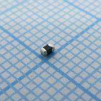 V5.5MLA0603H SMD варистор 0603 4VAC/5.5VDC 30А 9.3В 0.05Вт Littelfuse pe327052 фото