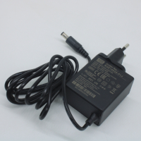 NGE18E09-P1J AC-DC, 18Вт, сетевой адаптер, выход 9В/2А, вход 80...264В AC, 47...63 Гц, изоляция 4000B DC, 2xMOPP, 48x28*x55мм, -30...+70C, евровилка, выходной разъем 11мм, диам. 5.5х2.1мм Mean Well pe789145 фото