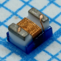 0805CS-121XGLC Индуктивность высокочастотная SMD 120 нГн 400 мА COILCRAFT pe590497 фото