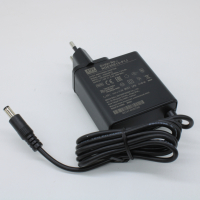 NGE30E12-P1J AC-DC, 30Вт, сетевой адаптер, выход 12В/2.5А, вход 80...264В AC, 47...63 Гц, изоляция 4000B DC, 2xMOPP, 62x30*x65мм, -30...+70C, евровилка, выходной разъем 11мм, диам. 5.5х2.1мм Mean Well pe789200 фото