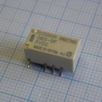 G6S-2F-5DC Сигнальное реле две группы на переключение 2А катушка 5В (9.4x7.5x15)мм OMRON pe349914 фото