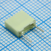 R82EC2330AA50J Конденсатор плёночный полиэтилентерефталатный 0.033мкФ 100В ±5% (7.2х2.5х6.5мм) шаг выводов 5мм 105°С автомобильного применения KEMET pe601309 фото
