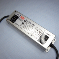 ELG-240-48A AC-DC, 240Вт, IP65, вход 100…305В AC, 47…63Гц/142…431В DC, ККМ, выход 24...48В/5А, изоляция 3750В AC, в кожухе 244х71х37.5мм, -40…+85°С (корпус), потенциометры Mean Well pe345829 фото