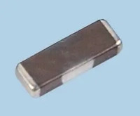 NFM41CC471R2A3L EMI фильтр емкостной 470pF +50/-20% 100VDC 0.3A Flat Style SMD 1806 T/R MURATA pe551935 фото