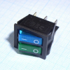 IRS-2101-1A3-G+BL/B Переключатель 2х-клавишный с подсветкой 15A 250VAC плоская кнопка зелёная + синяя Jietong pe154145 фото