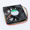 EE80151S1-000U-G99 Вентилятор аксиальный постоянного тока 12В, 80x80x15 мм, 0.163 А, подшипник скольжения, подключение-провод, уровень шума 34.7 дБа, воздушный поток 62.86 куб.м/ч, 3000 об/мин, мощнос pe1068396 фото